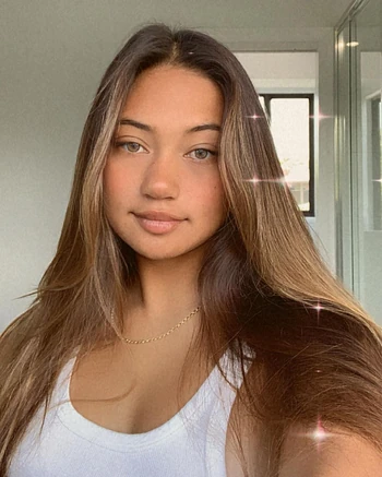 Lilliana Bowrey | Surviving Summer Wiki | Fandom