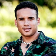 Durão's alternate cast photo.