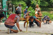 Jaguares competes in the second Reward Challenge of the eighth cycle.