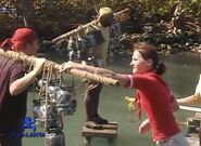 Tambor competing in the fourth Immunity Challenge, Shoulder the Load.