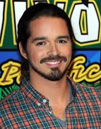 Images (1)kkk.jpg (13 KB) Ozzy at the Reunion Show.