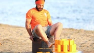Gualy competing in the first Captains' Battle, The Game Is Afoot.