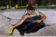 Jaguares competes in the Reward Challenge, Get Hooked.