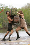 Michelle sparring against Lisi in Survivor Sumo.