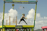 S45e02 sean smash and grab.jpg (770 KB) Sean competing for Lulu in Survivor 45.