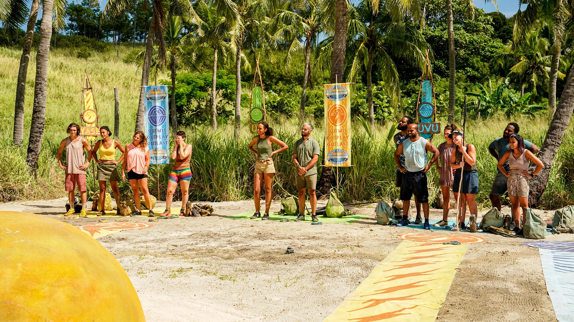 Watch Survivor Online: Season 41 Survivor 41 - Episode 6 - AWKSOME AJEE