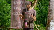 David competes in the Immunity Challenge, Push Me, Pull You.