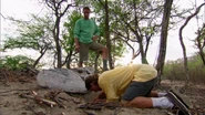 Survivor.s29e01.hdtv.x264-w4f 050.jpg (119 KB) Brothers Drew and Alec making fire on Day Zero.