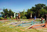 Viakana competing in the sixth individual Immunity Challenge, Dizzy Miss Lizzy.