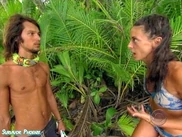 Jason gives the fake Hidden Immunity Idol to Eliza.