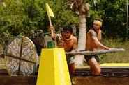 SM3C4 Jaguar RC1.jpg (222 KB) Jaguares competing in the first Reward Challenge of the fourth cycle.