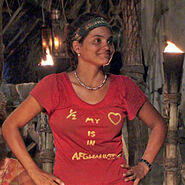 Sandra about to play the Hidden Immunity Idol.