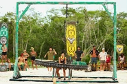 Elegidos nominees at the first Extinction Duel, Domino Effect.