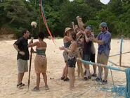 Survivor.S07E02.DVDRip.x264 096