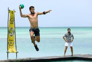 Los Otros competing in the Reward Challenge, Jump Shot.