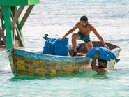 Yul and Wendell compete for Sele in the seventh Reward/Immunity Challenge, Rice Race.