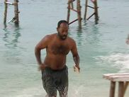 Survivor.Vanuatu.s09e08.Now.the.Battle.Really.Begins.DVDrip 279.jpg (28 KB) Rory's last challenge.