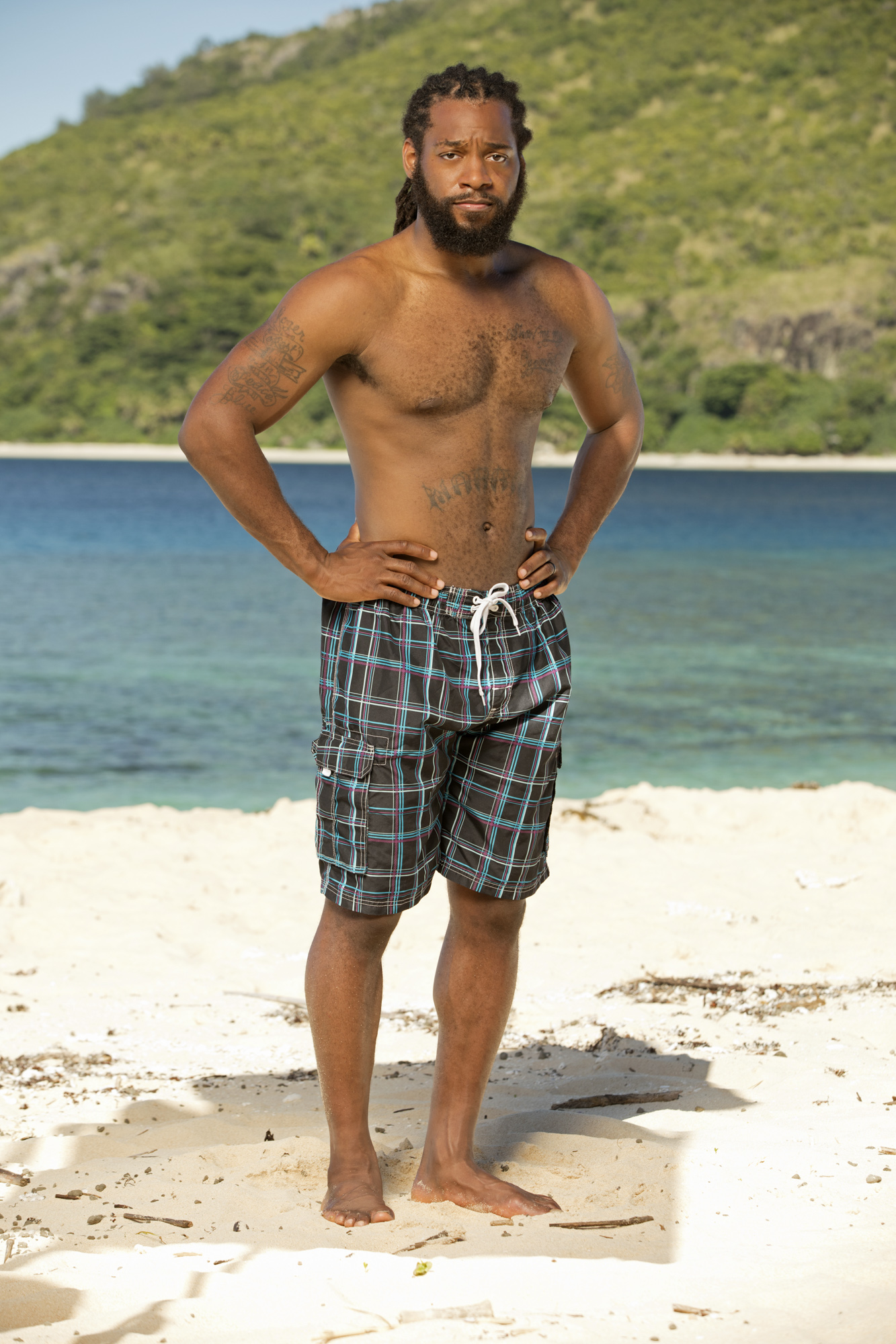 Former NFL DB Danny McCray debuts for Luvu Tribe on Survivor 41