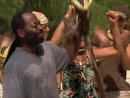 Survivor.Vanuatu.s09e07.Anger,.Threats,.Tears....and.Coffee.DVDrip 363