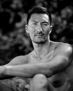 S40 Yul Kwon BW alt3.jpg (152 KB) Yul's alternate promotional photo for Survivor: Winners at War.