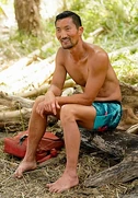 S40E01 Yul6.jpg (83 KB)