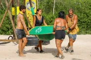 Jaguares competes in the Immunity Challenge, Dear Liza.