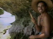 OzzyFakeIdol.jpg (31 KB) Ozzy with his fake idol.