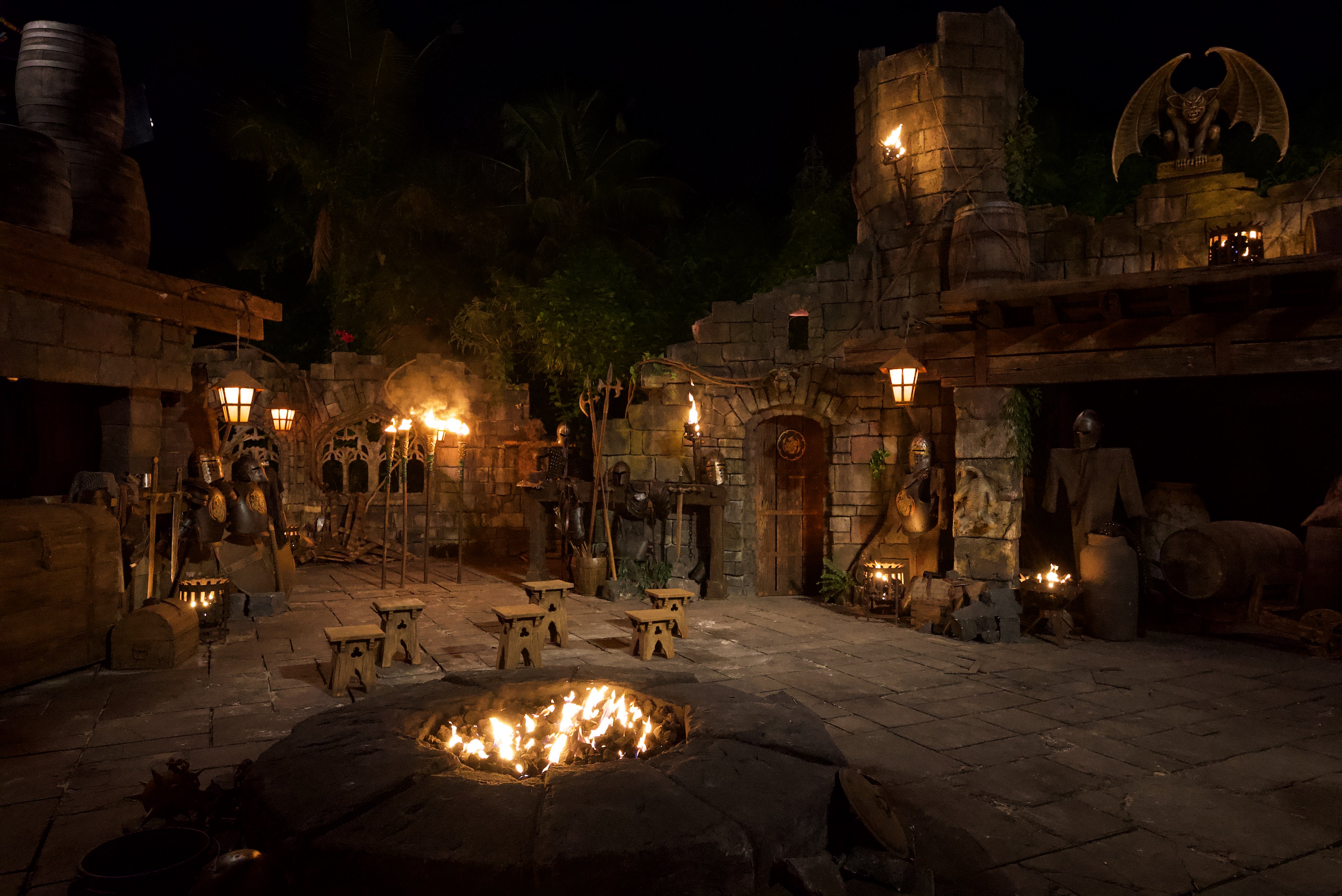 SURVIVOR WEEK 9 TRIBAL COUNCIL