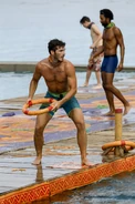 Michael throws rings for Malolo in Ghost Island.
