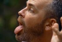 Richard competes in the second Immunity Challenge, Buggin' Out.