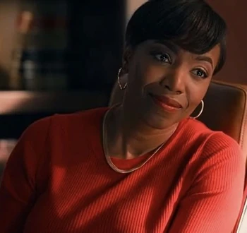 Helen Decatur | Sweet Magnolias Wiki | Fandom
