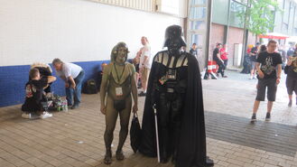 Darth Vader and a very brave Twi'lek fan.