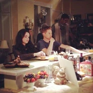 1391807 618487791528435 341543614 n.jpg (19 KB) in this new pic i found on facebook his hair color is now red brown he change his hair color