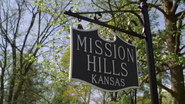 1x05 MissionHillsSign.png (1.7 MB)