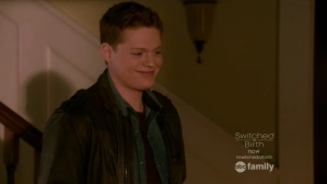 Critiques-series-switched-at-birth-saison-2-e-L-PTUL3B.png (51 KB)