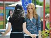 Wait hold on.jpg (84 KB)