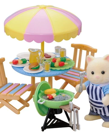 sylvanian families play table