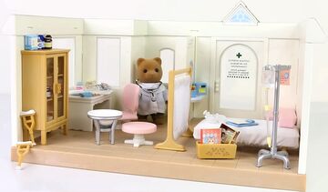 Sylvanian families clinic top