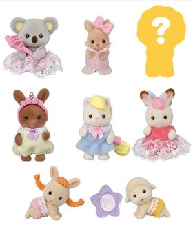 Sylvanian Families Baby Costume Series Blind Bag (One Chosen at