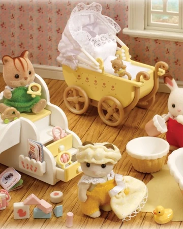 sylvanian families otter baby
