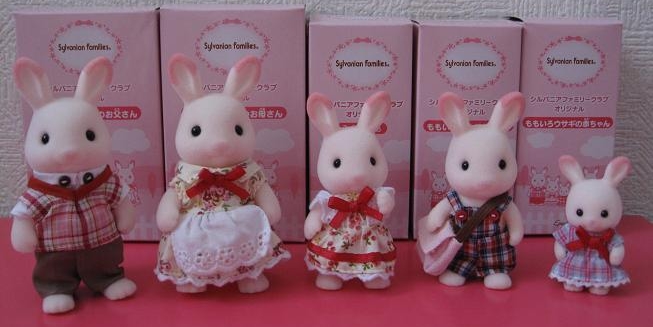 Momoiro Rabbit Family | Sylvanian Families Wiki | Fandom