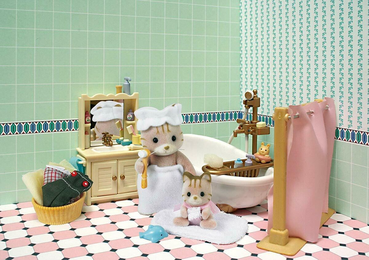 New bathroom display in my bathroom : r/sylvanianfamilies