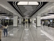 龙城公园地铁站 站台jpg.jpeg (3.38 MB) 站台