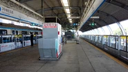 3号线岛式站台（摄于2016年）