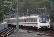 02A2406株 列车在5号线行驶.jpg (5.07 MB) 2、8号线第一批株机列车(02A2406株)在5号线上运营