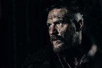 Taboo-Still-BBC-02-James-charcoal