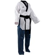 An example of a "Y-neck" cross-over top, on a WT-style poomsae uniform