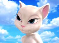 Анджела в «Talking Friends»