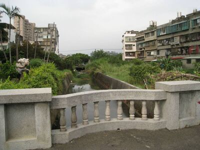 圖片10瓦店埤現已變成排水溝.jpg