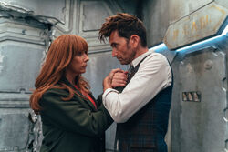 The Doctor reassures Donna.